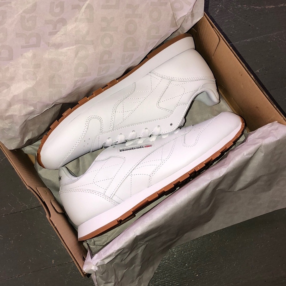 Reebok White/Gum Classic Leather Sneakers - Picture 5 of 7